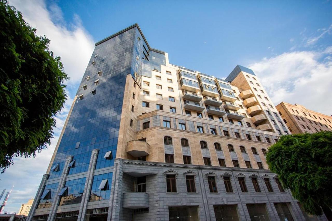 Wonderful Apartment In Republic Square, City Center Jerevan Exteriör bild